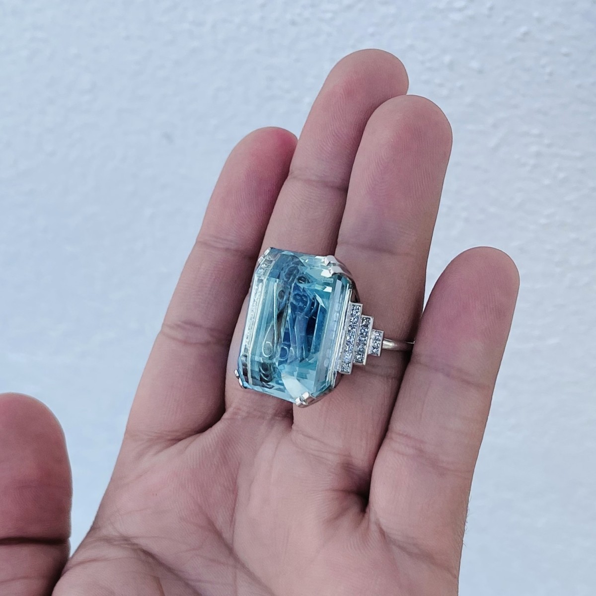 Aquamarine, Diamond and Platinum Ring