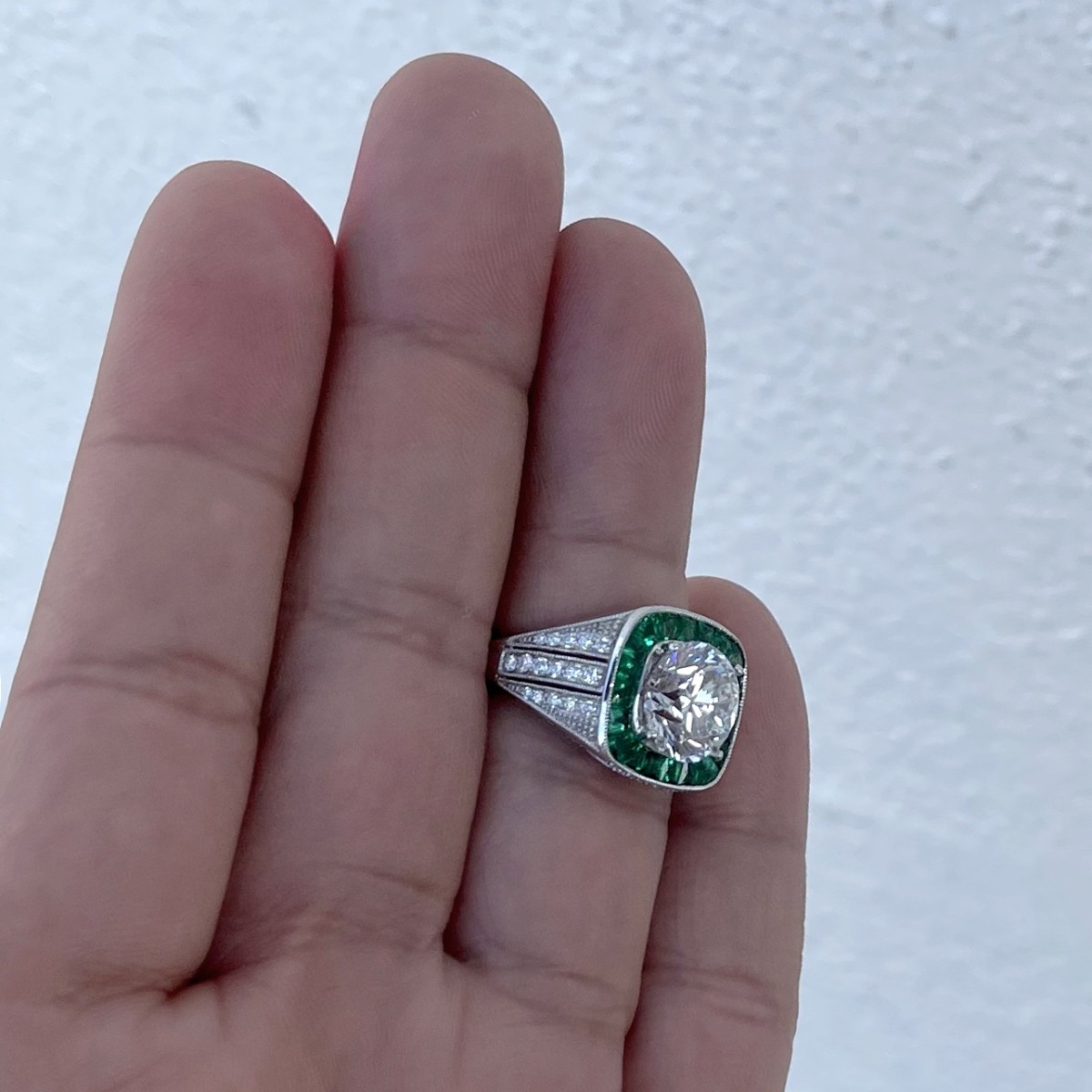 Diamond, Emerald and Platinum Ring