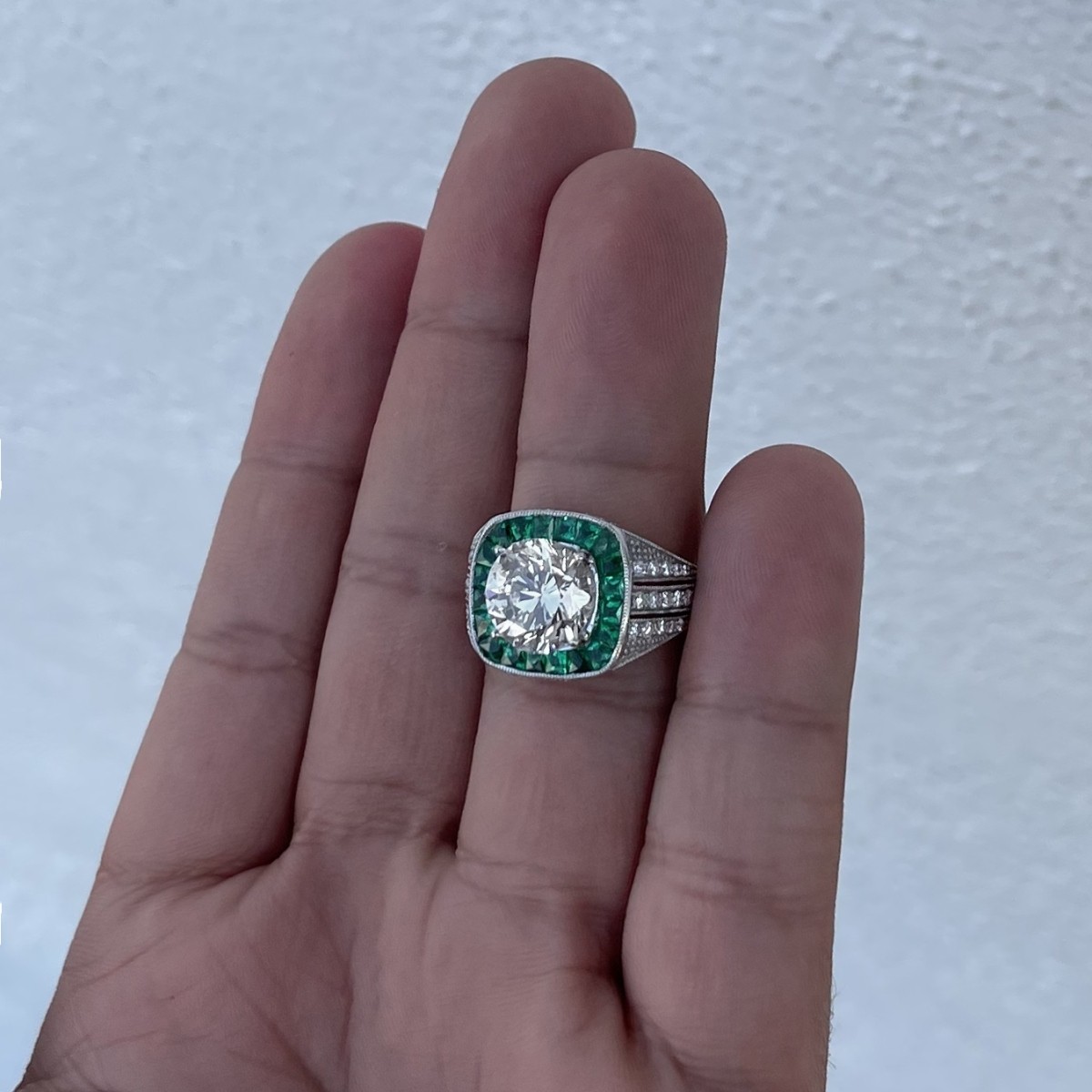 Diamond, Emerald and Platinum Ring