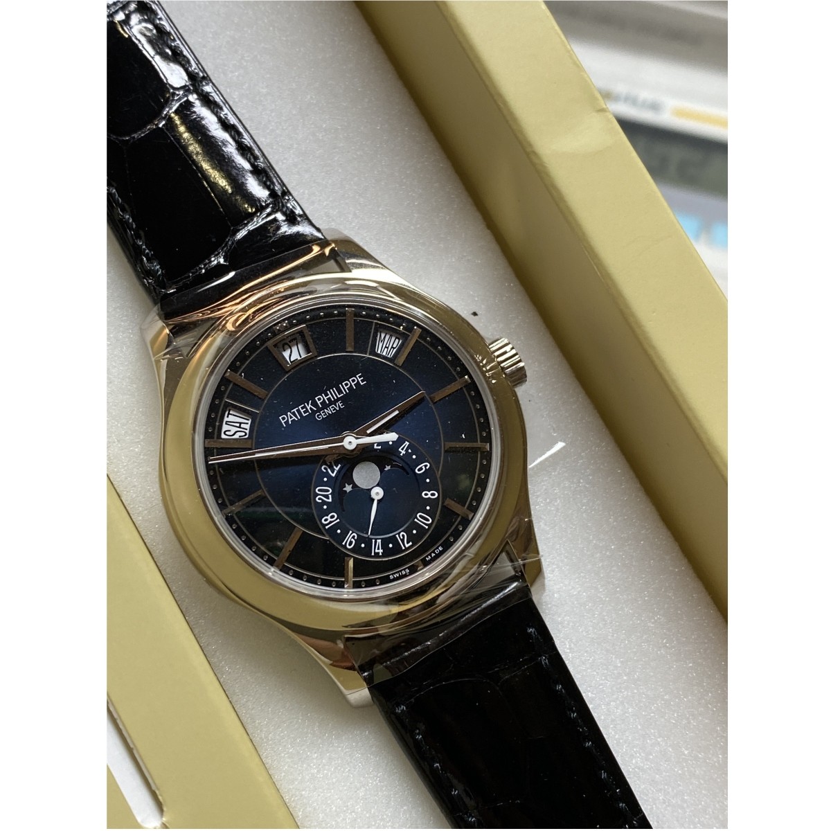 Patek Philippe Annual Calendar 5205G