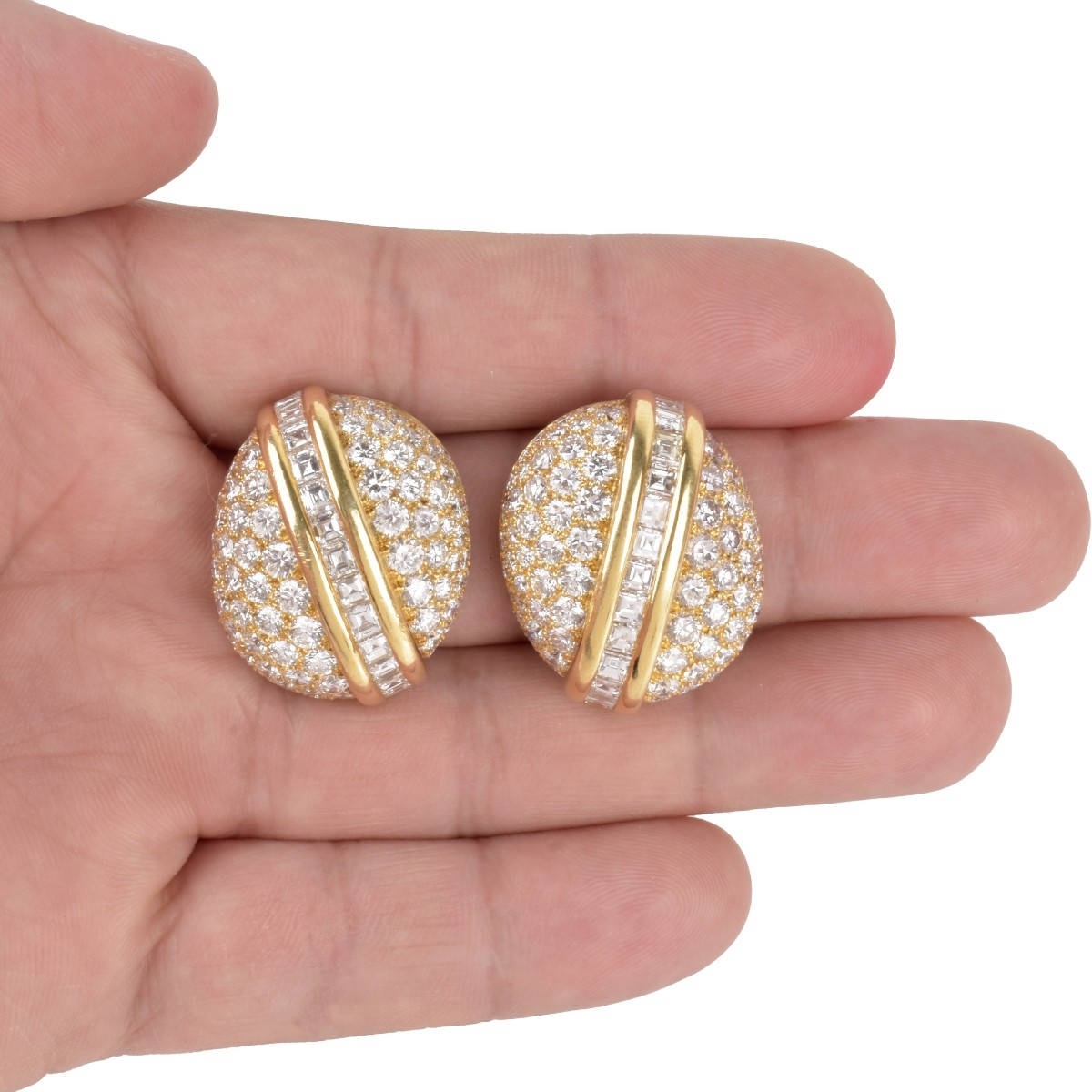 Diamond and 18K Earrings