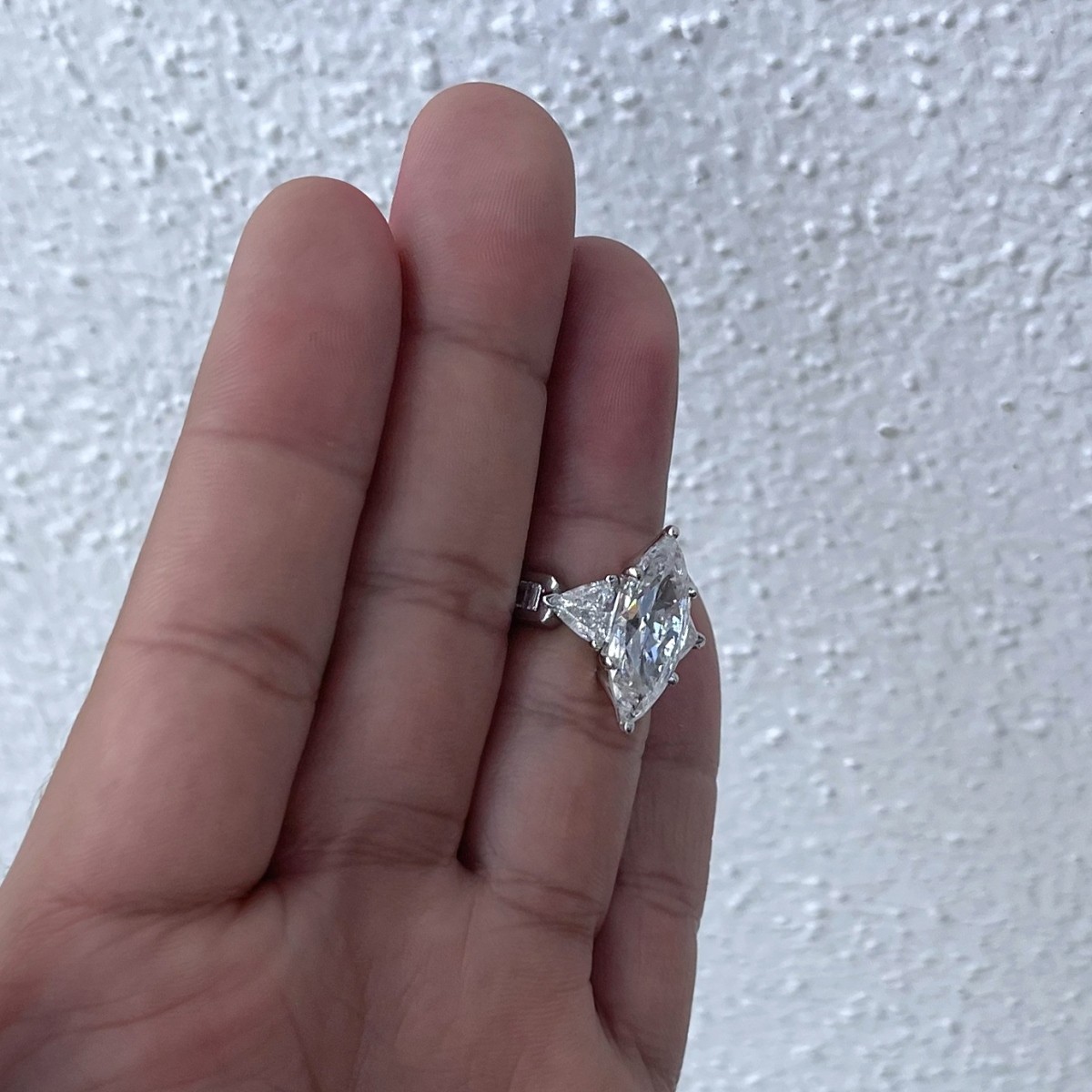 7.24ct Diamond and Platinum Ring