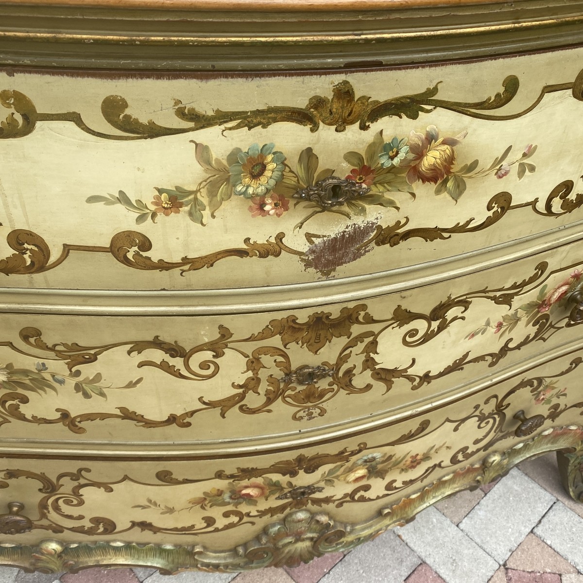 Venetian Commode