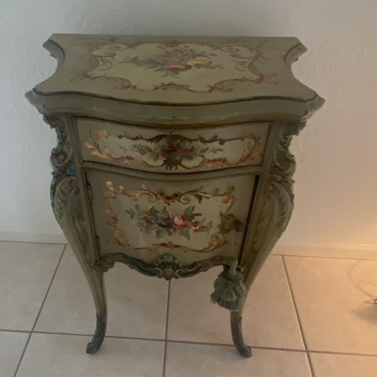 Venetian Commode