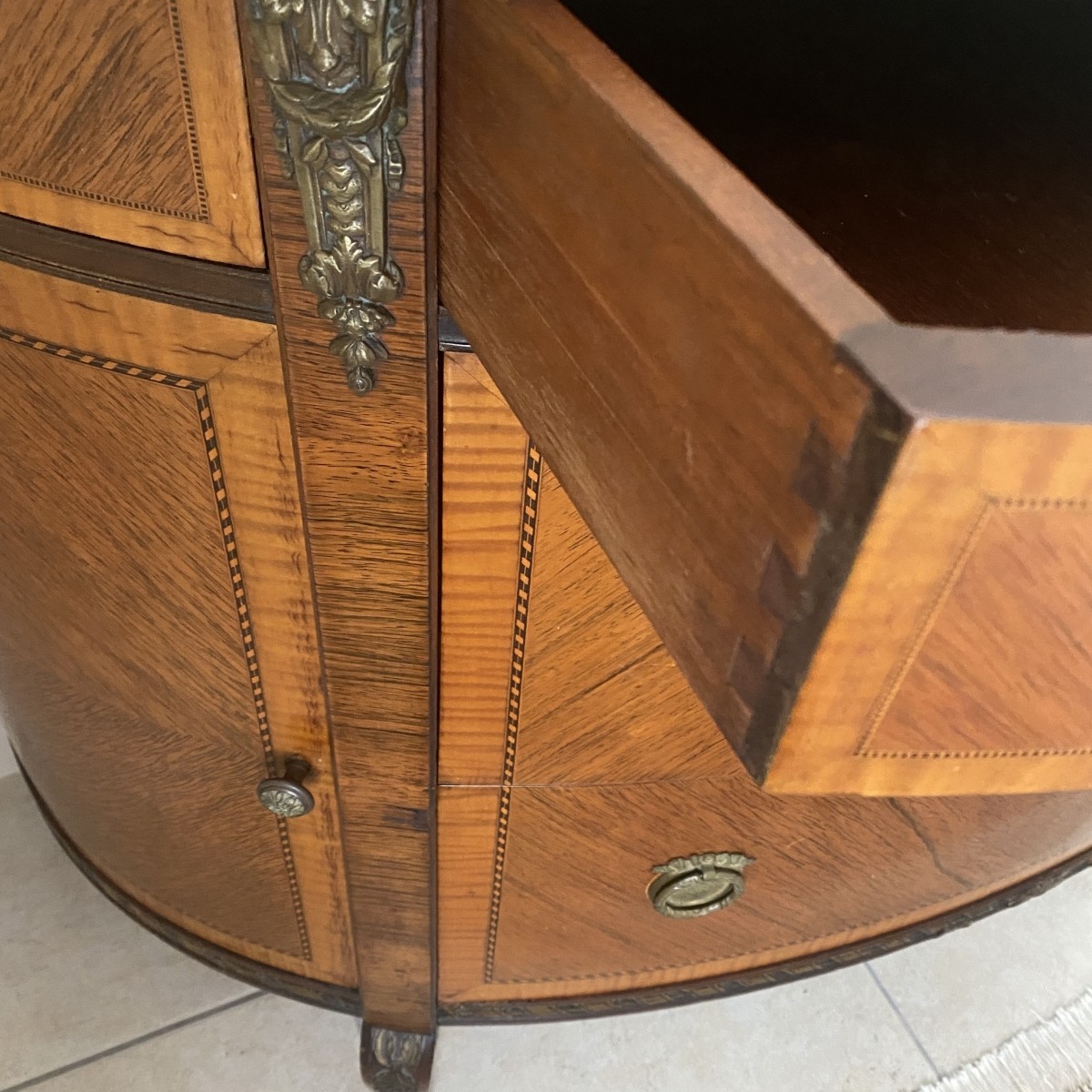 Commode