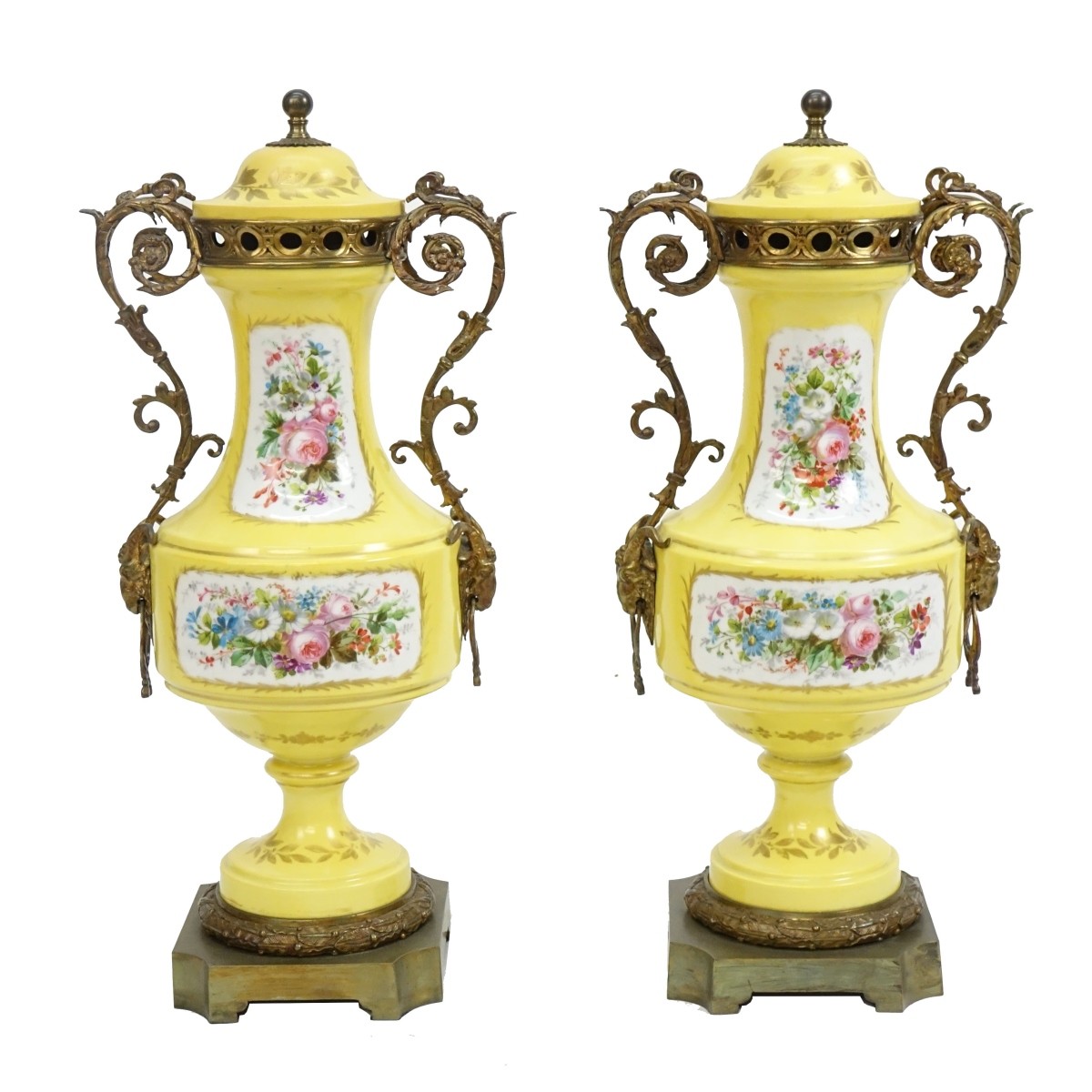 Urns