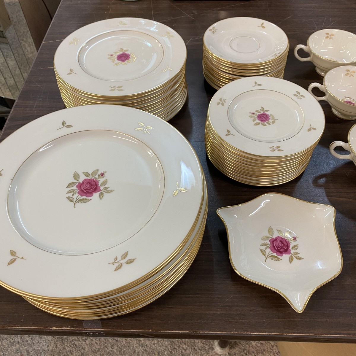 Lenox Service