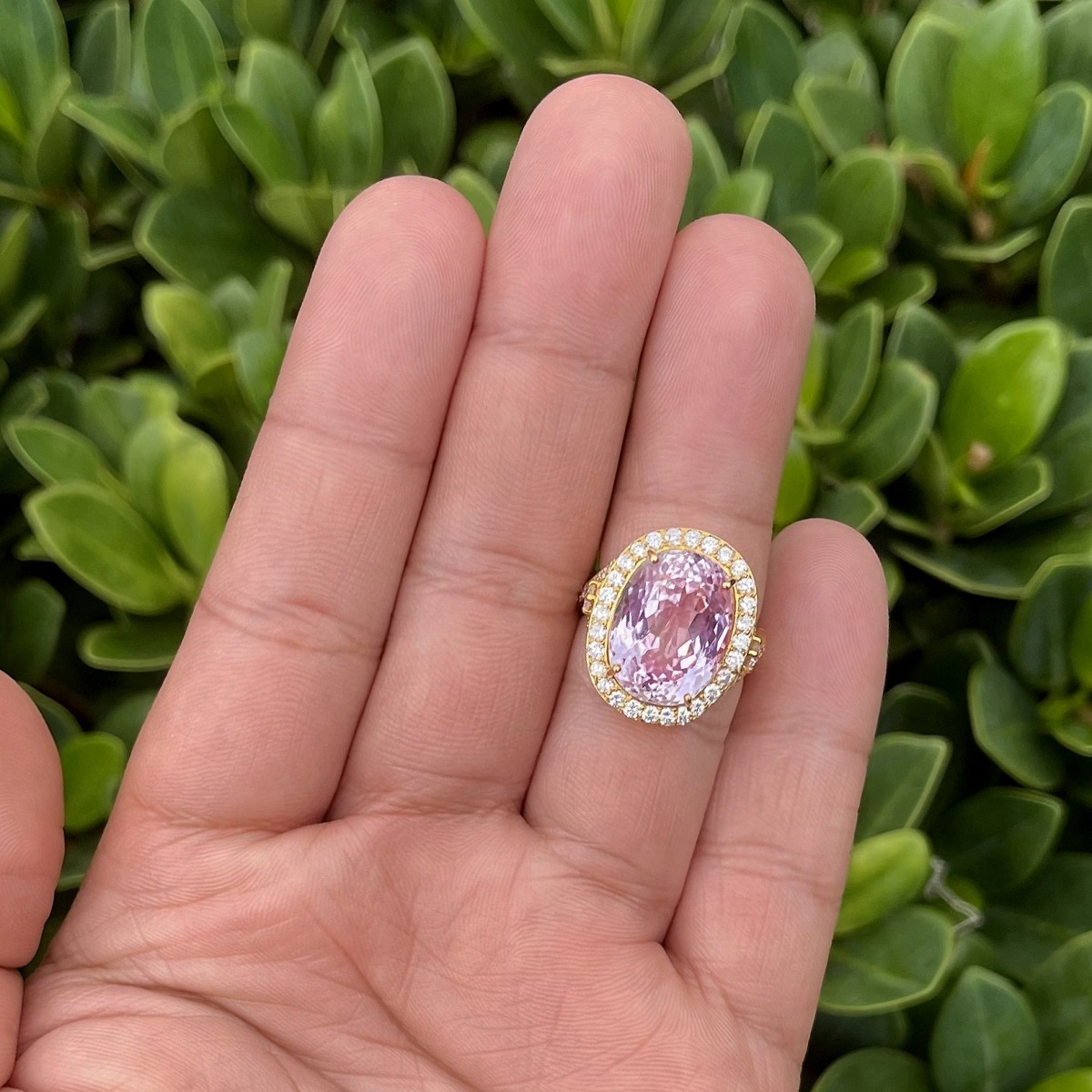 Kunzite, Diamond and 18K Ring