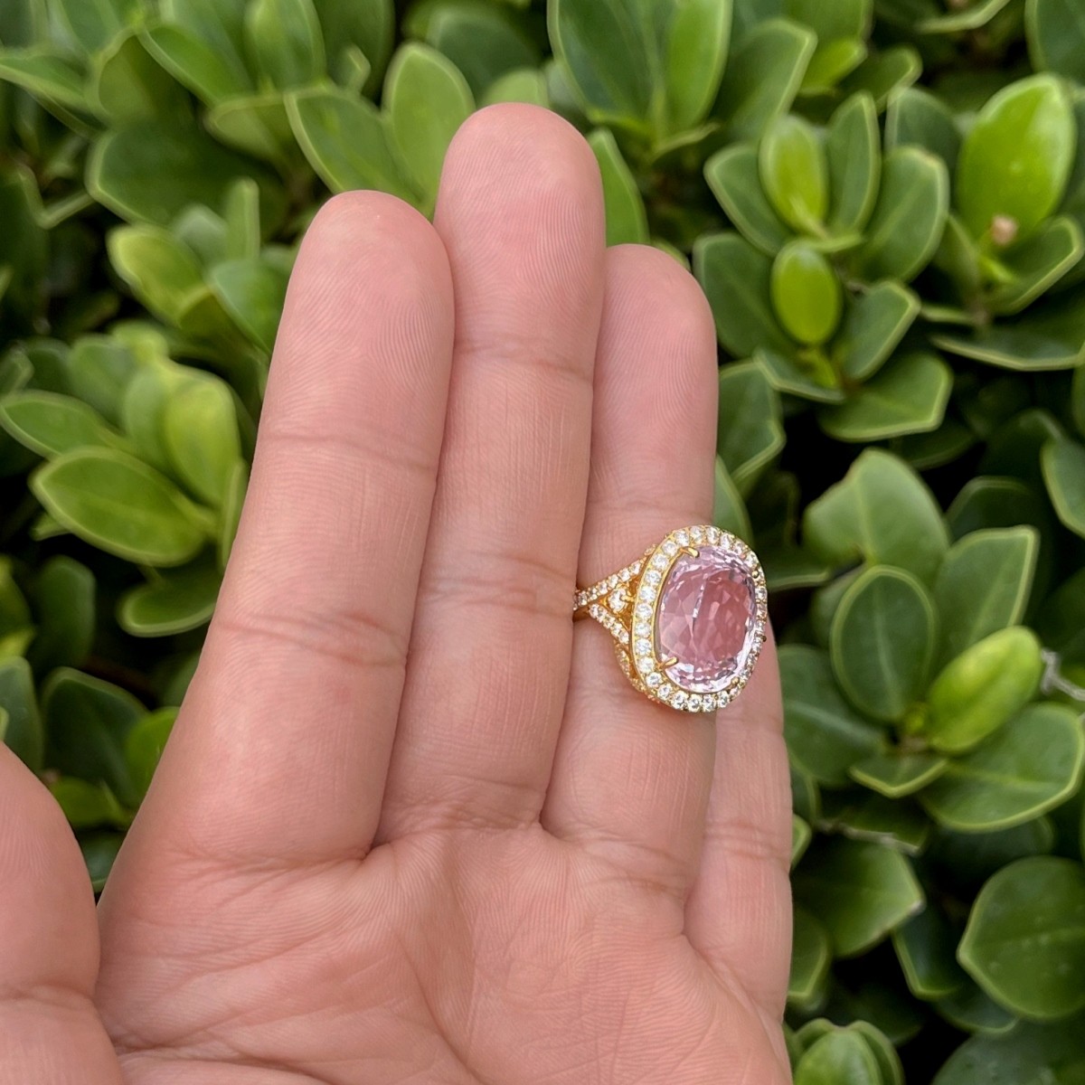 Kunzite, Diamond and 18K Ring