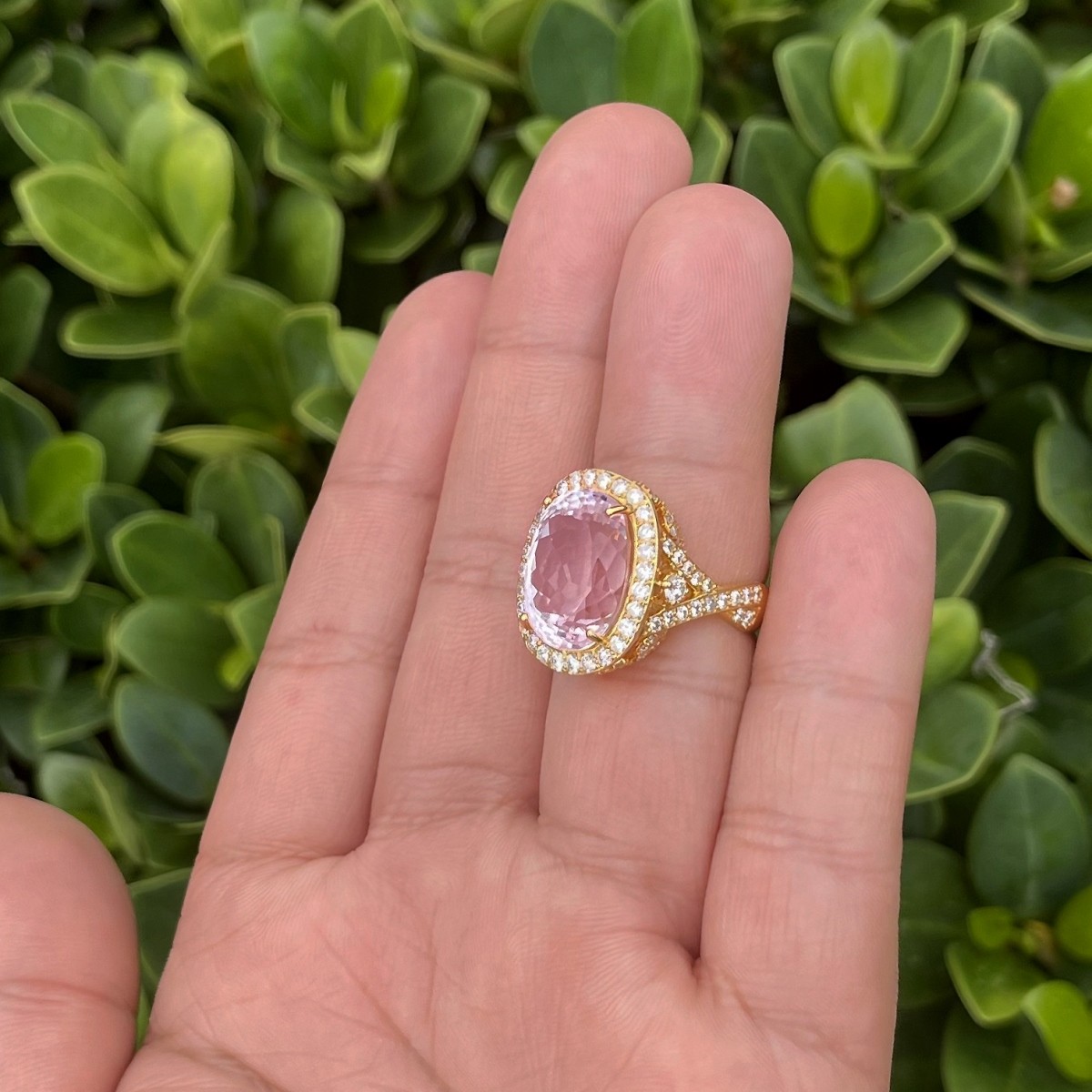 Kunzite, Diamond and 18K Ring