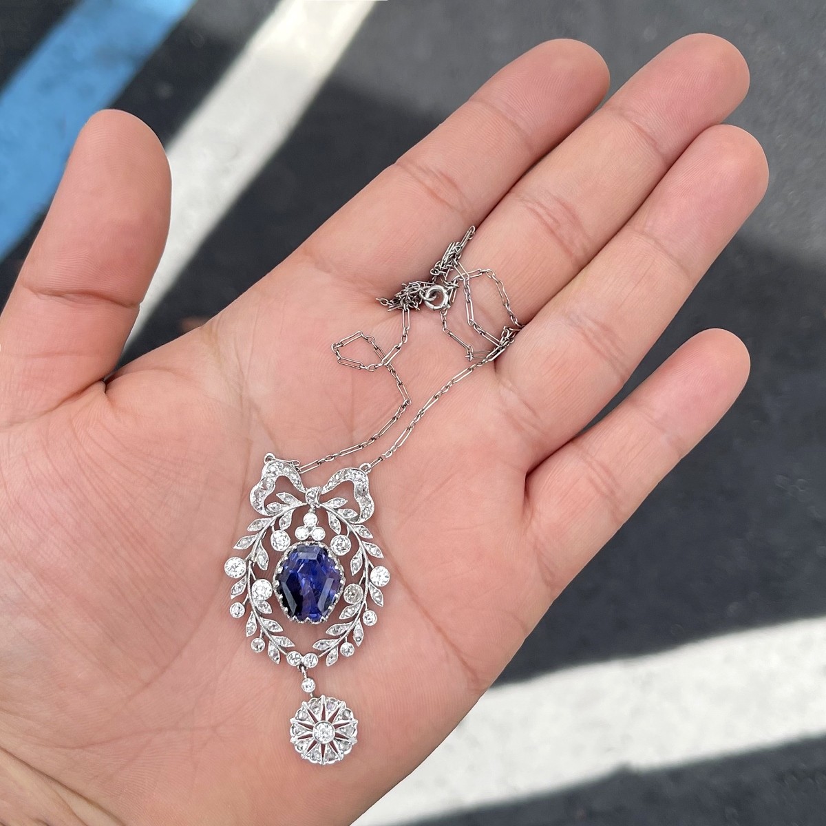 GIA Ceylon Sapphire Pendant Necklace