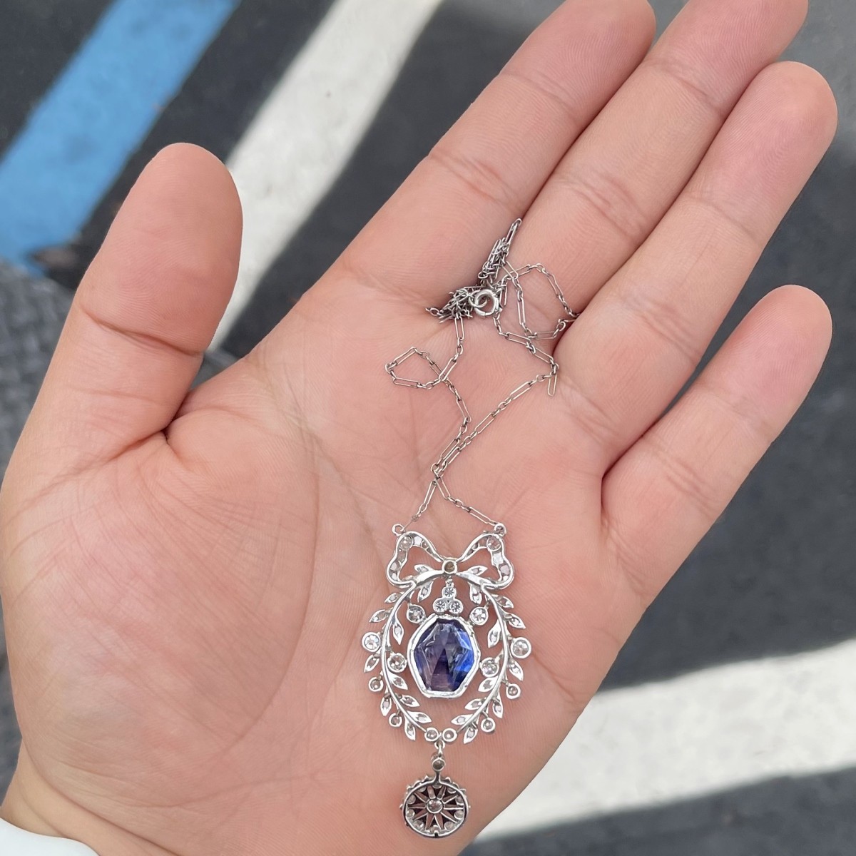 GIA Ceylon Sapphire Pendant Necklace