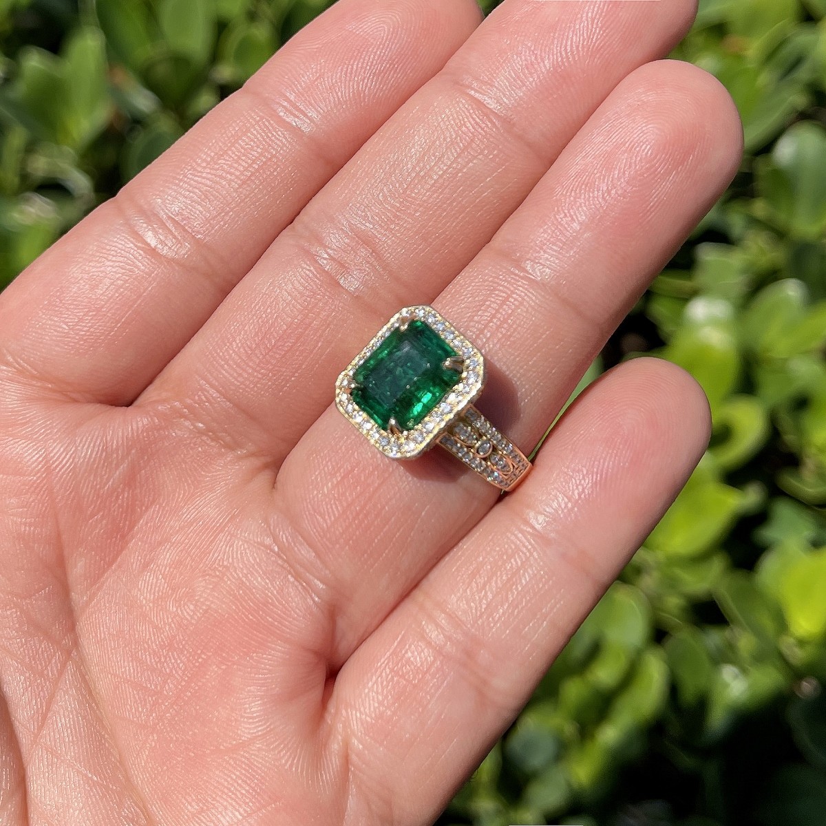 Emerald, Diamond and 18K Ring