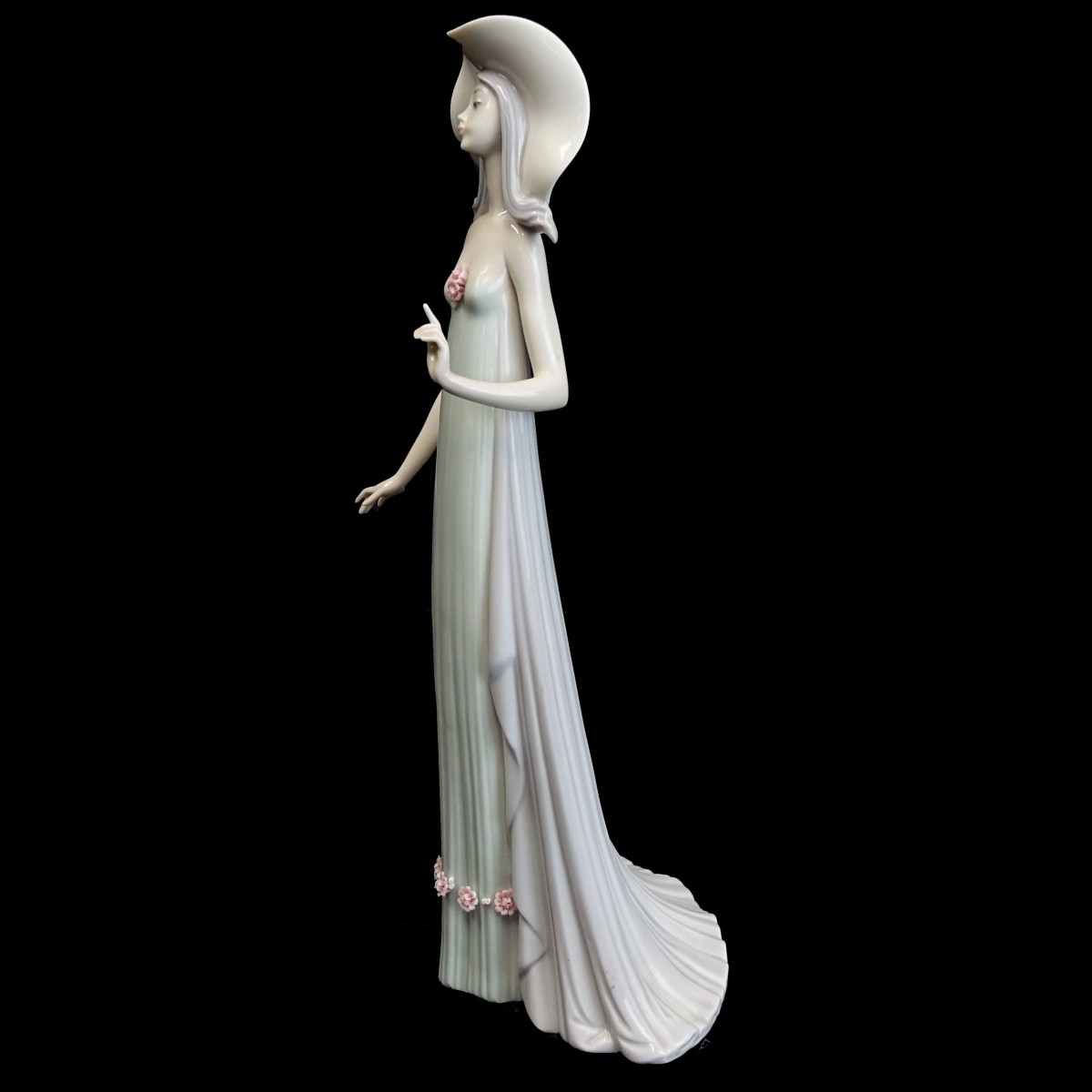 Lladro Figurine