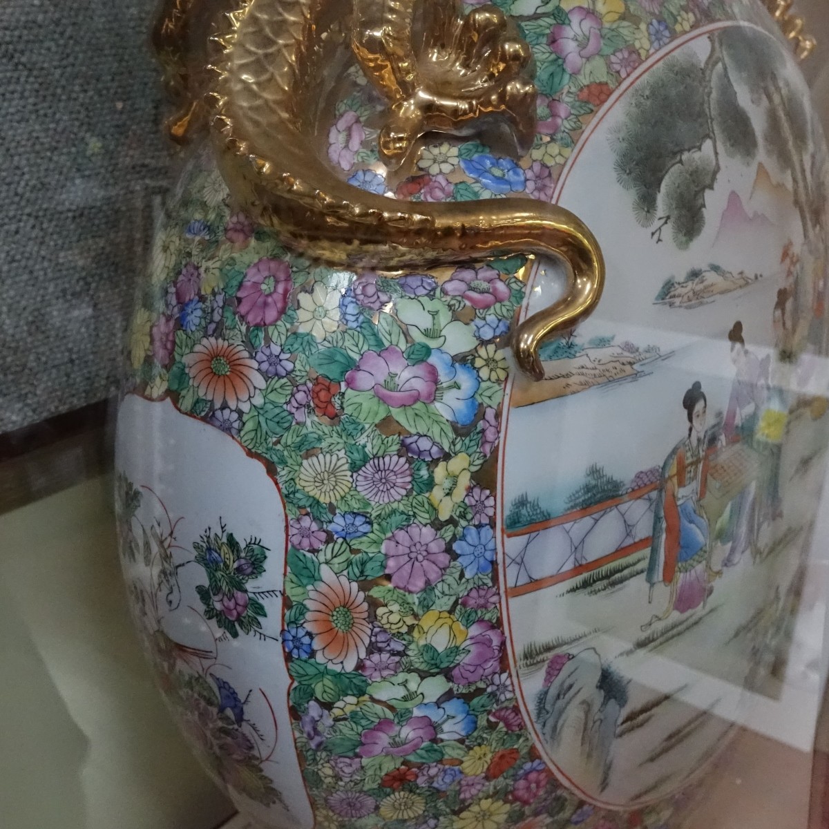 Palace Size Chinese Vase