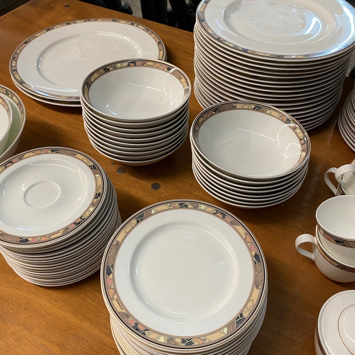 Hutschenreuther Dinner Service