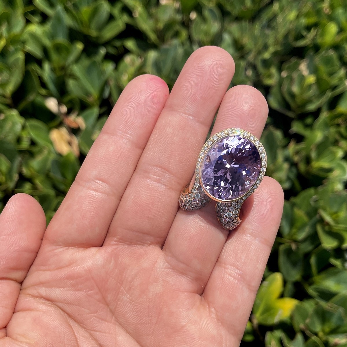 Kunzite and 18K Ring