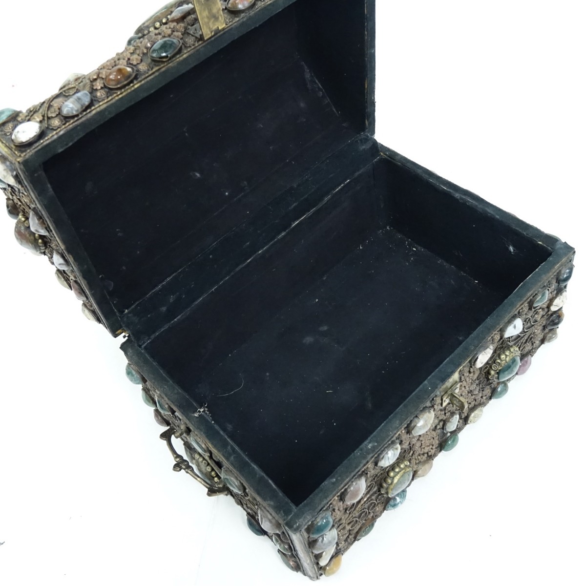 Dresser Box