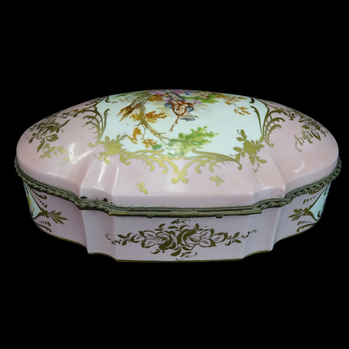 Limoges Dresser Box