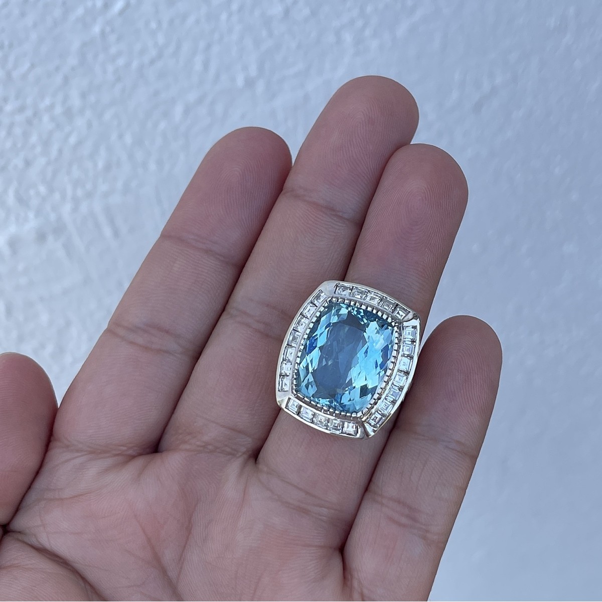 Aquamarine, Diamond and 18K Ring