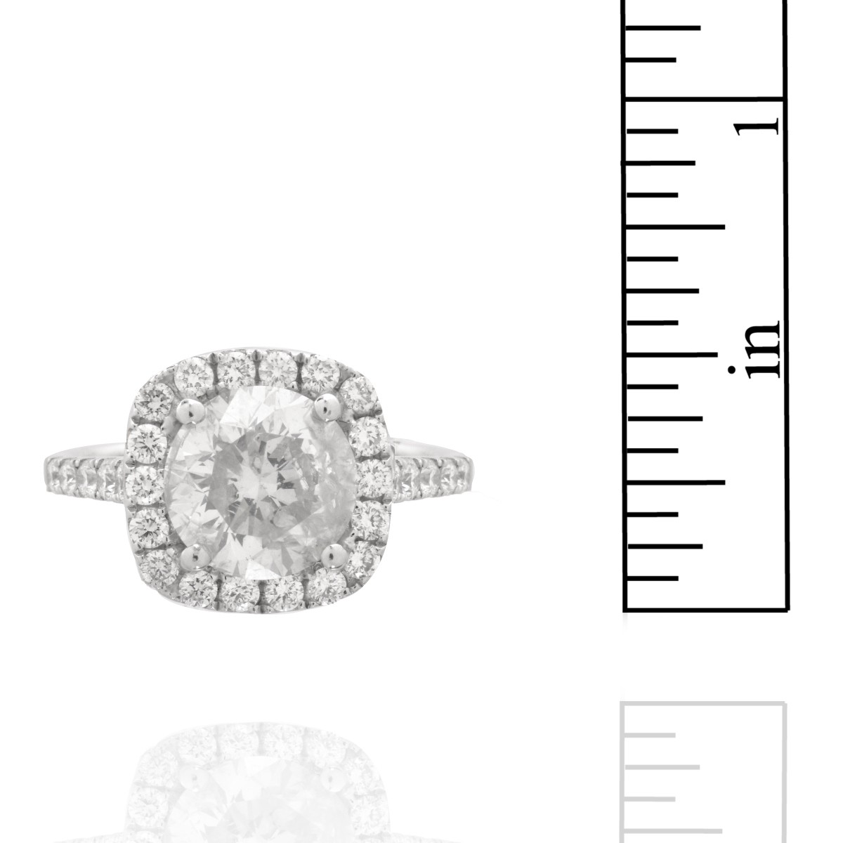 Diamond and 18K Ring