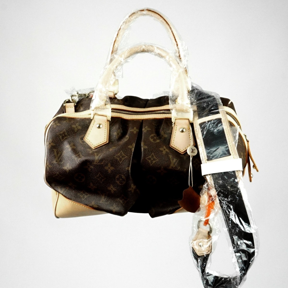 Replica Louis Vuitton Handbag