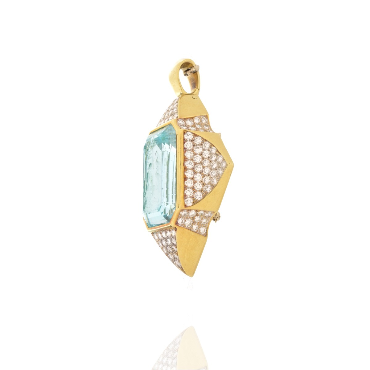 Aquamarine, Diamond and 18K Pendant / Brooch