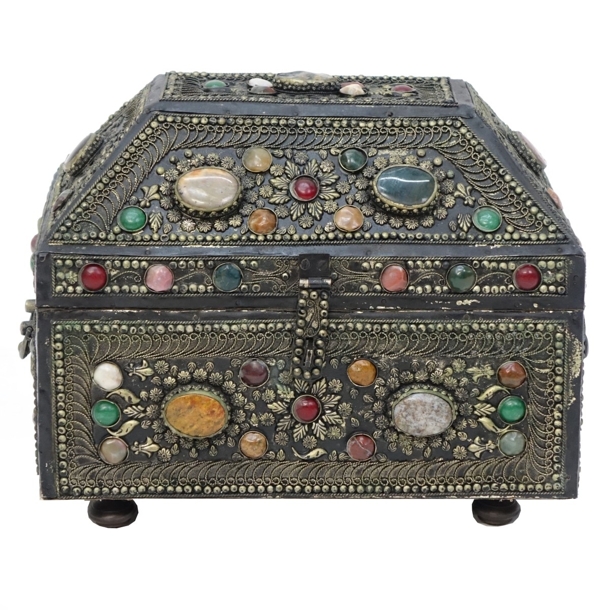 Dresser Box