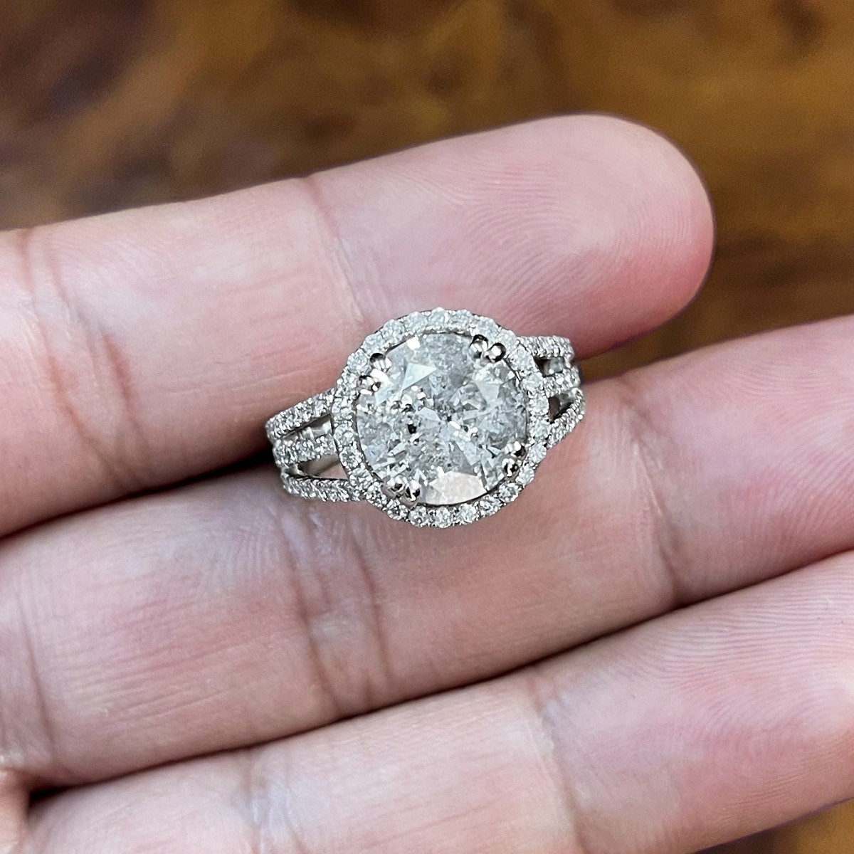 Diamond and 18K Ring