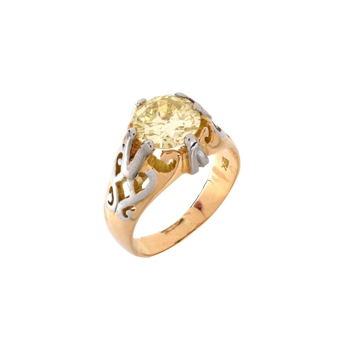 Diamond and 18K Ring