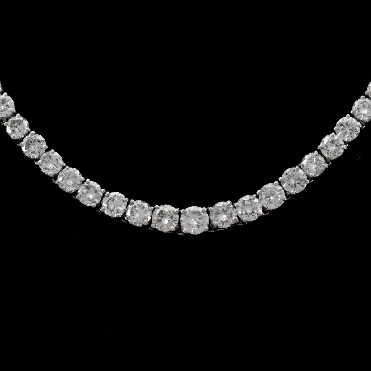 16.0ct Diamond and Platinum Necklace