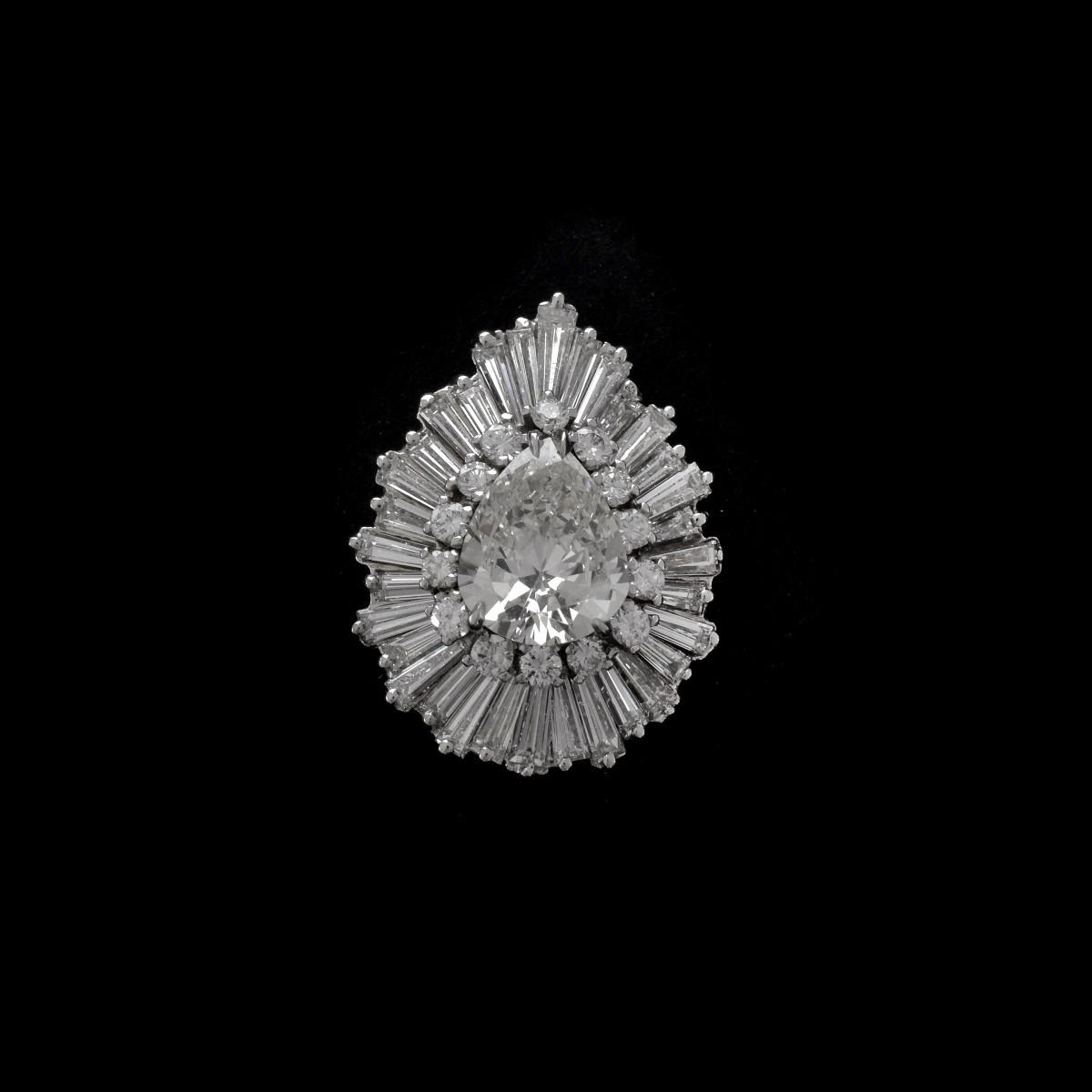 8.0ct Diamond and 18K Pendant