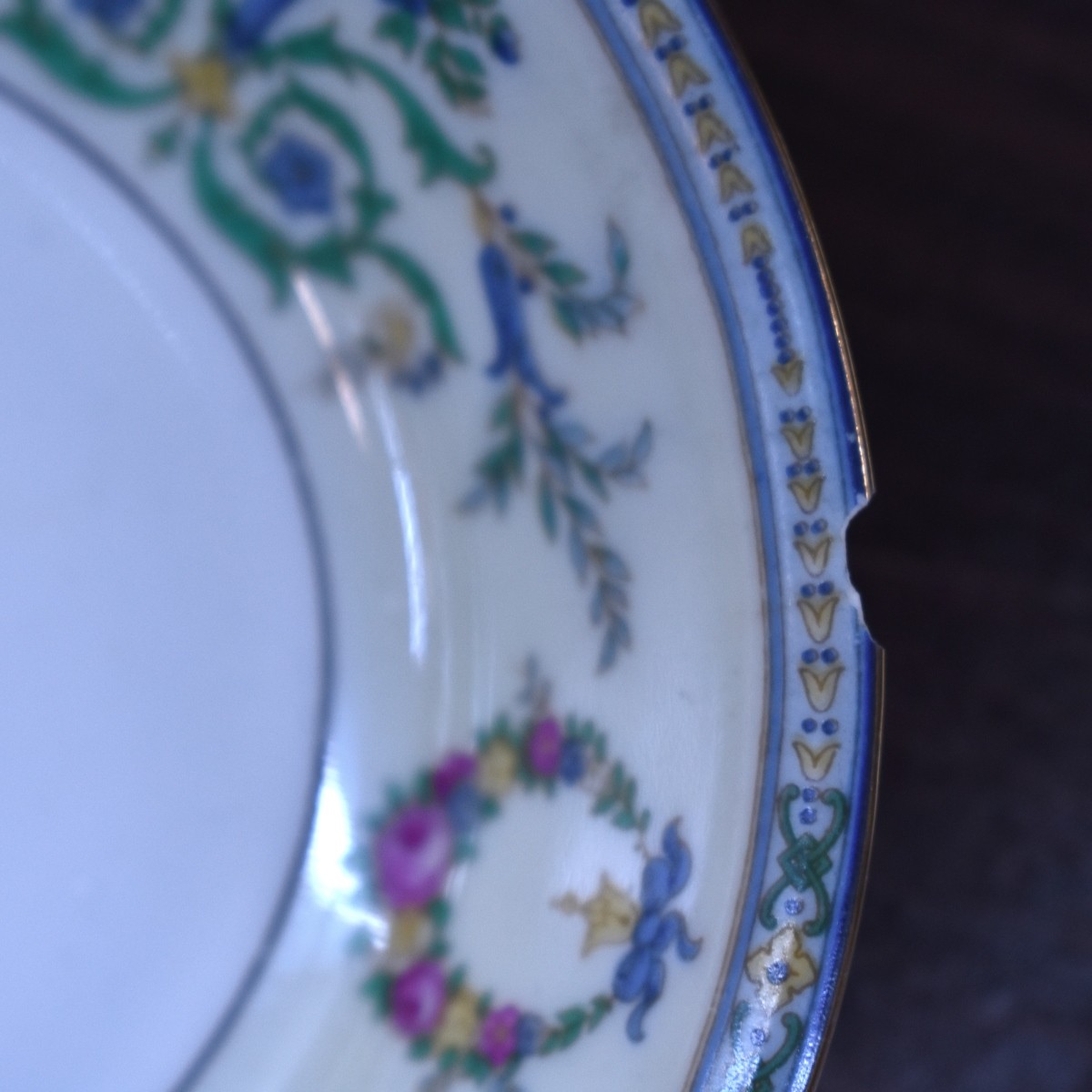 Porcelain Union Dinner Service