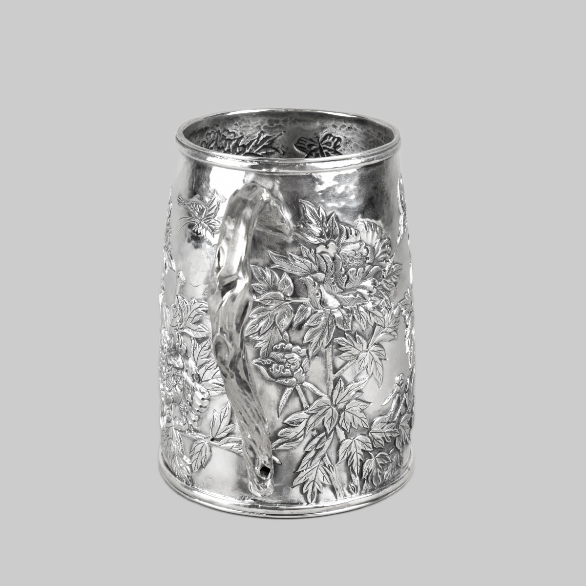 Cumwo Chinese Silver Mug