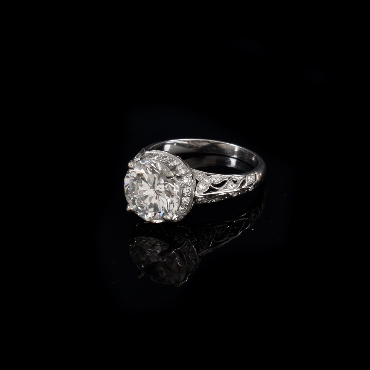 GIA Diamond and 18K Ring