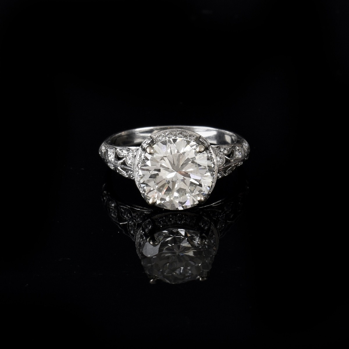 GIA Diamond and 18K Ring