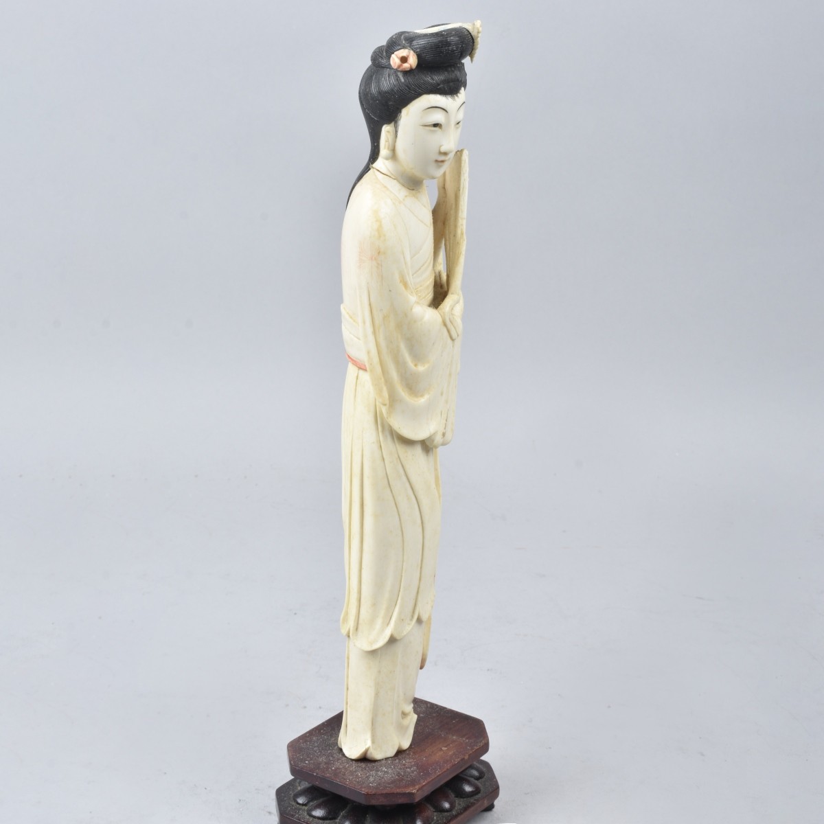 Japanese Carved Musician Figurine