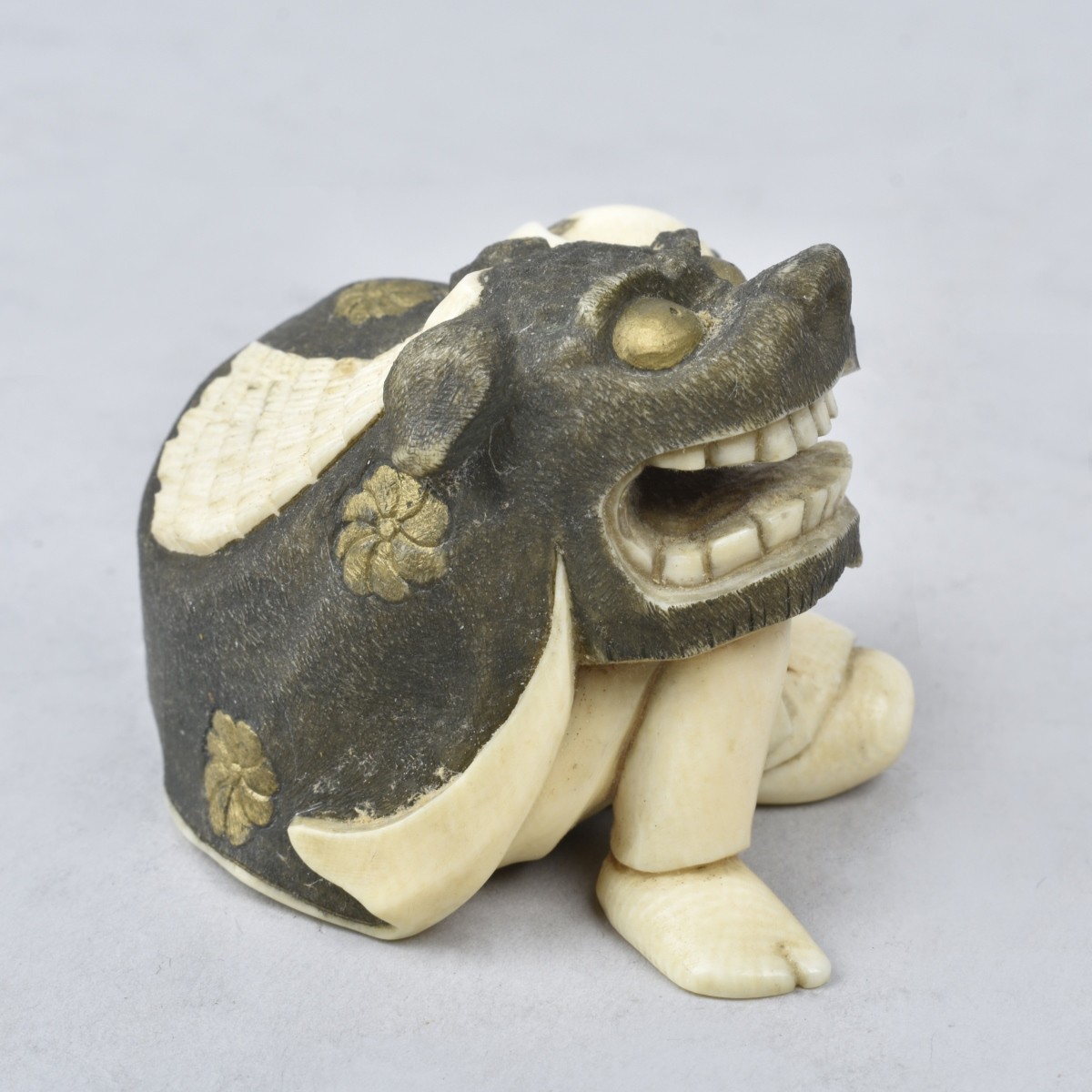 Antique Japanese Okimono Netsuke Figurine