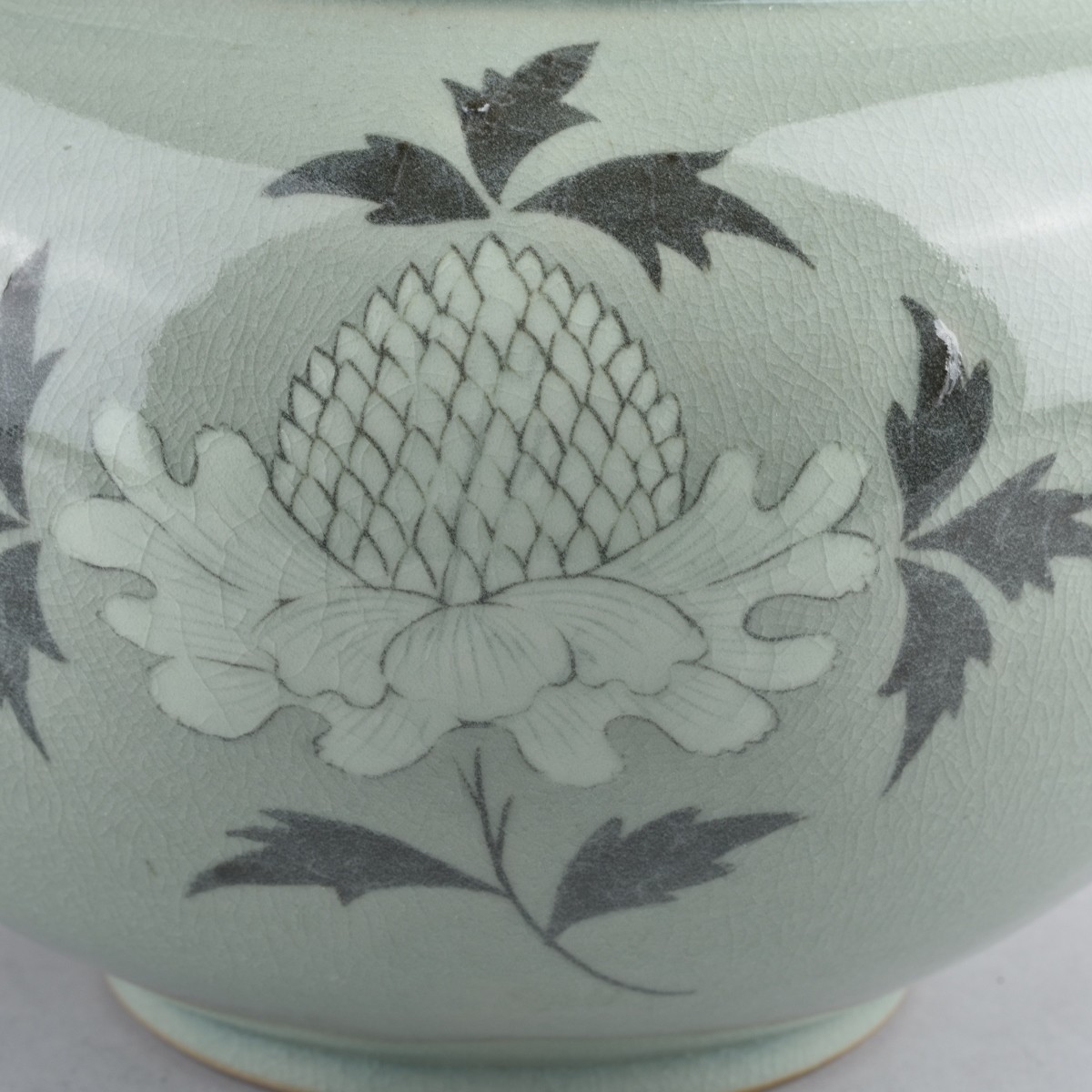 Large Korean Celadon Jardiniere