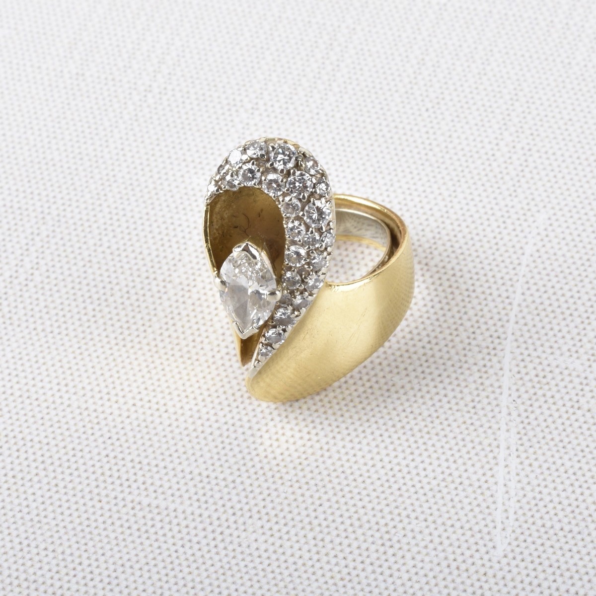 Diamond and 18K Ring