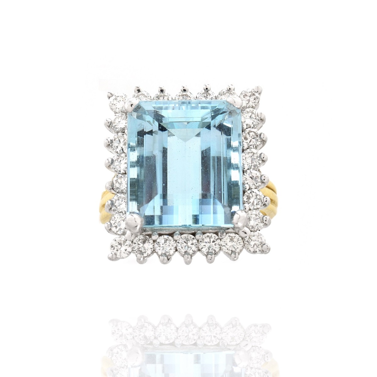 Aquamarine, Diamond and 18K Ring