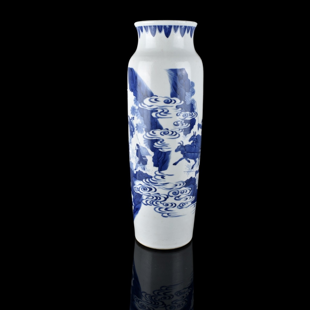 Large Chinese Transitional Style Porcelain Vase