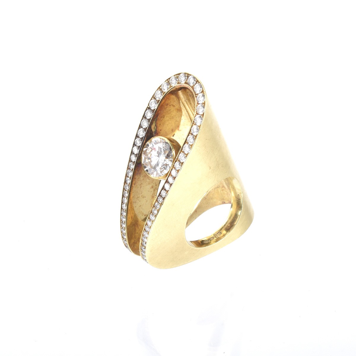 Diamond and 18K Ring