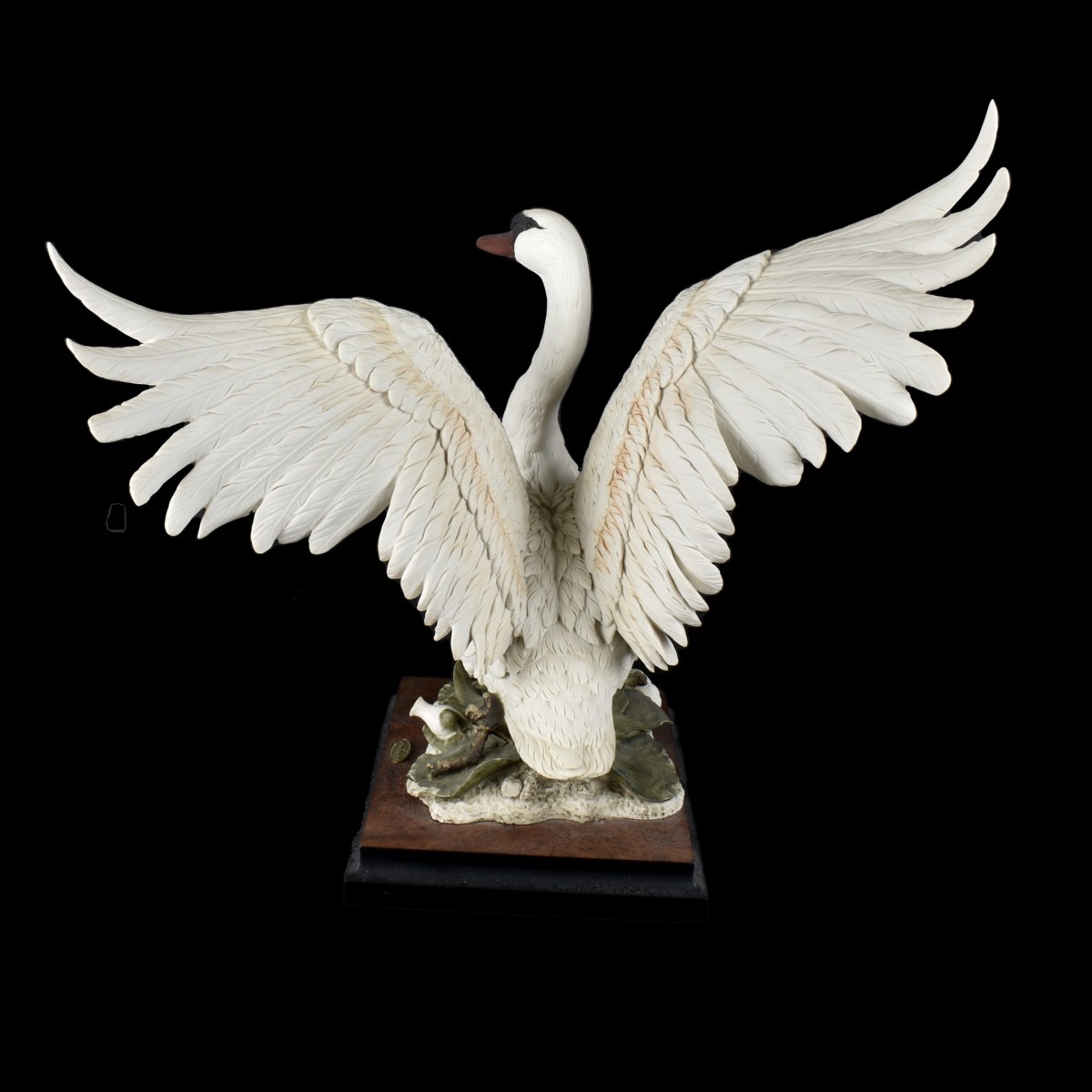 Guiseppe Armani "Swan" Figurine