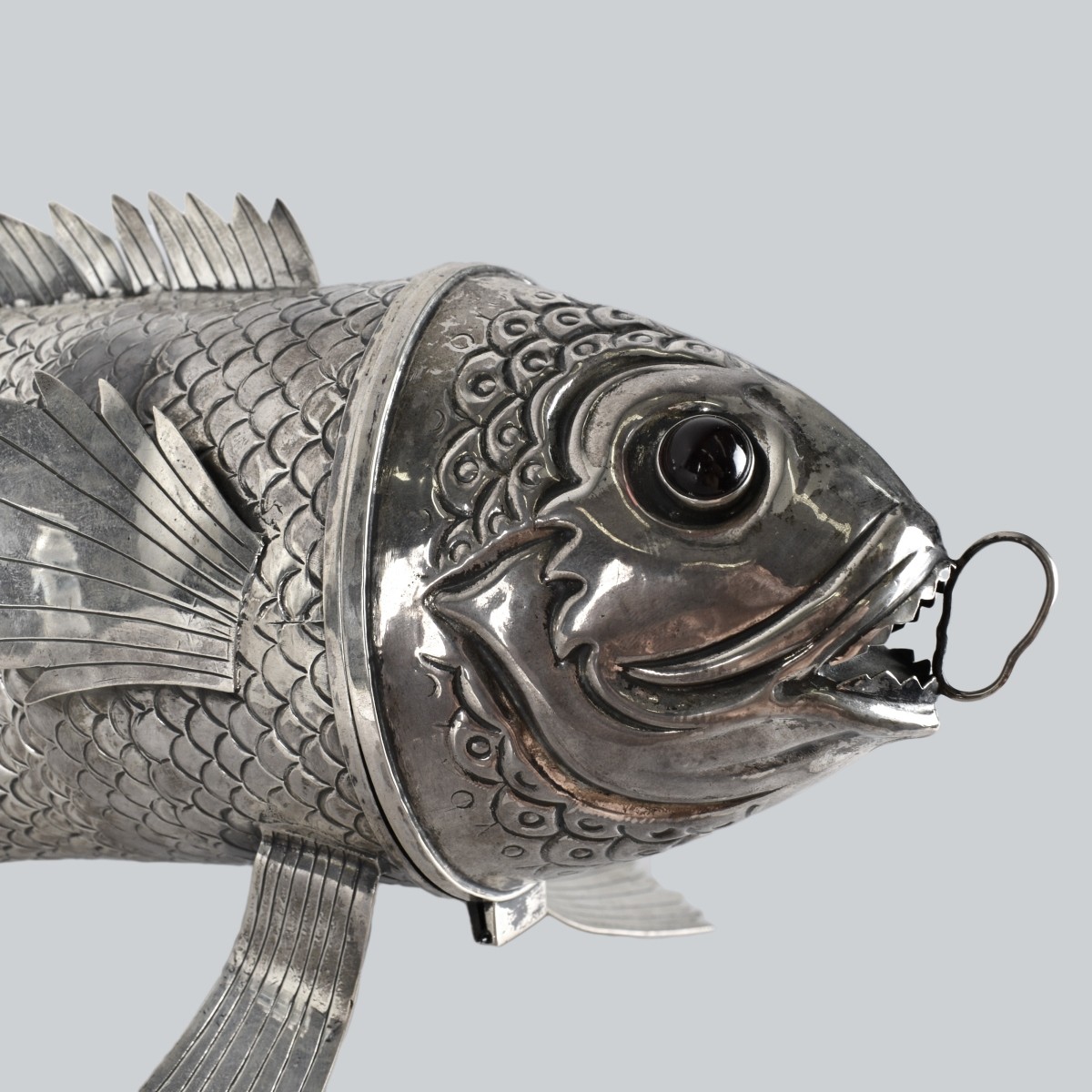 Mario Buccellati (1891 - 1967) 800 Silver Fish