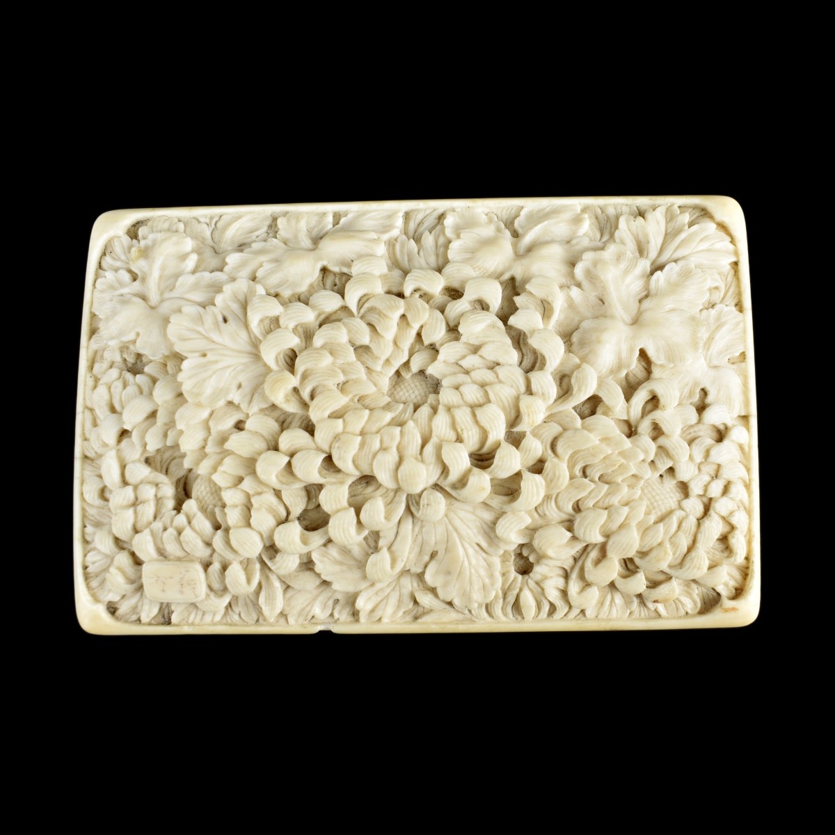 Chinese Carved Floral Covered Box