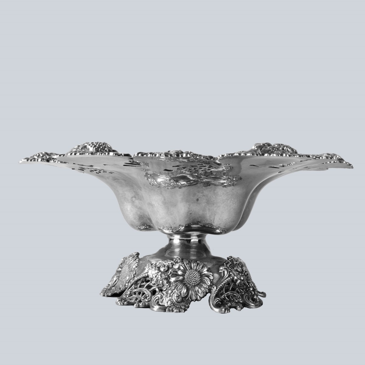 William Wise & Son Sterling Pedestal Bowl