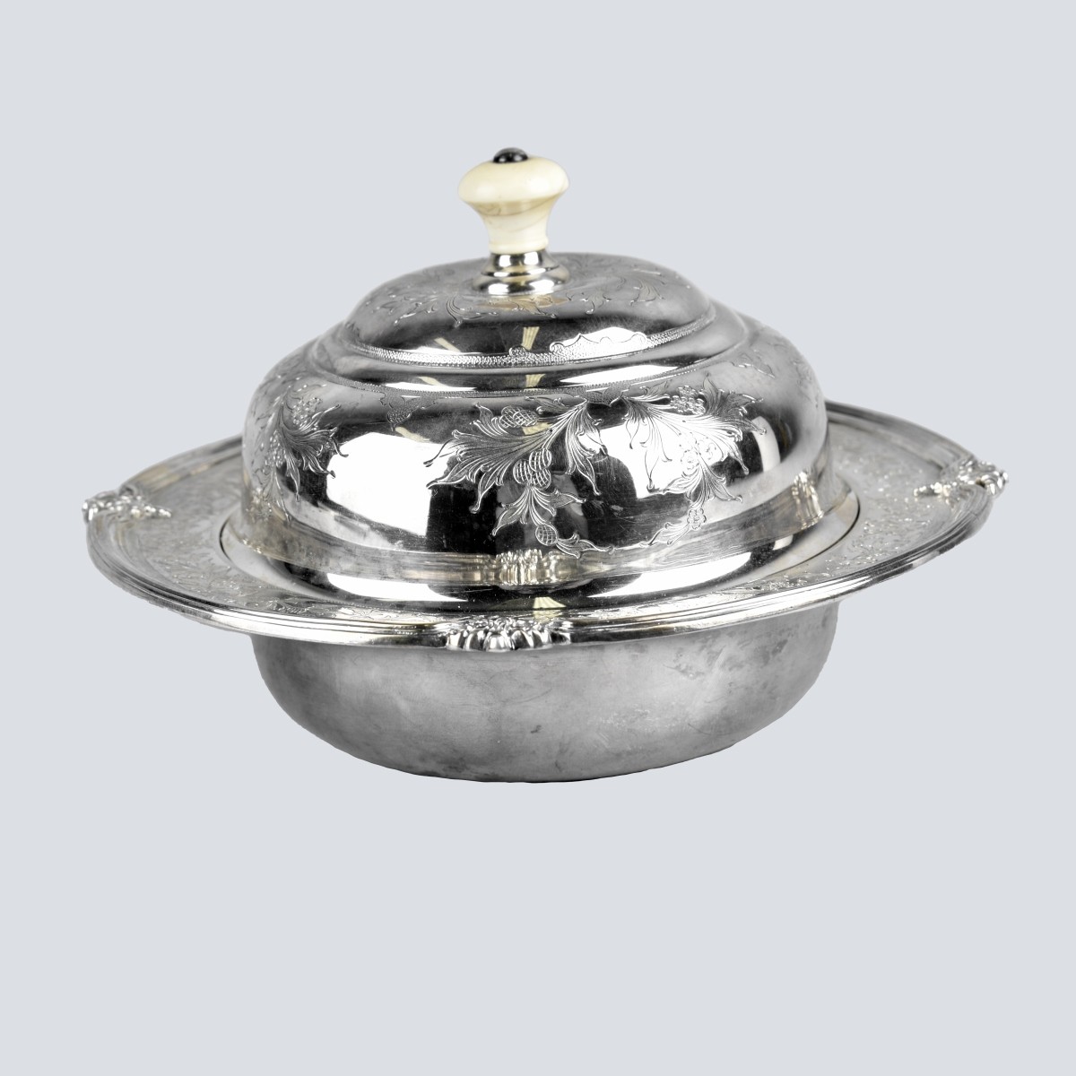 Mappin & Webb Ltd. Covered Dish