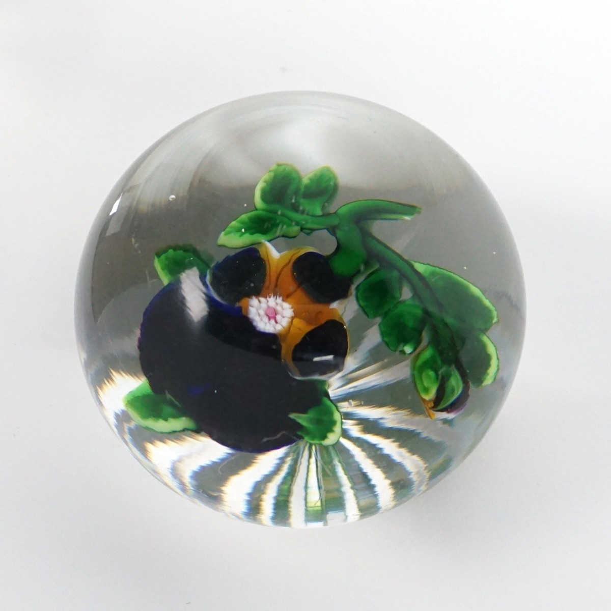 Baccarat Paperweight Pansy