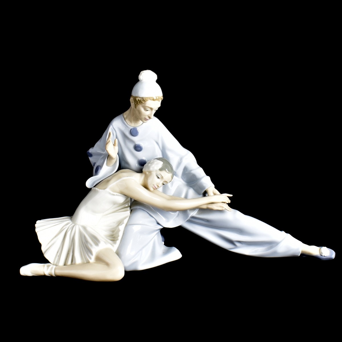 Lladro "Closing Scene" Porcelain Figurine